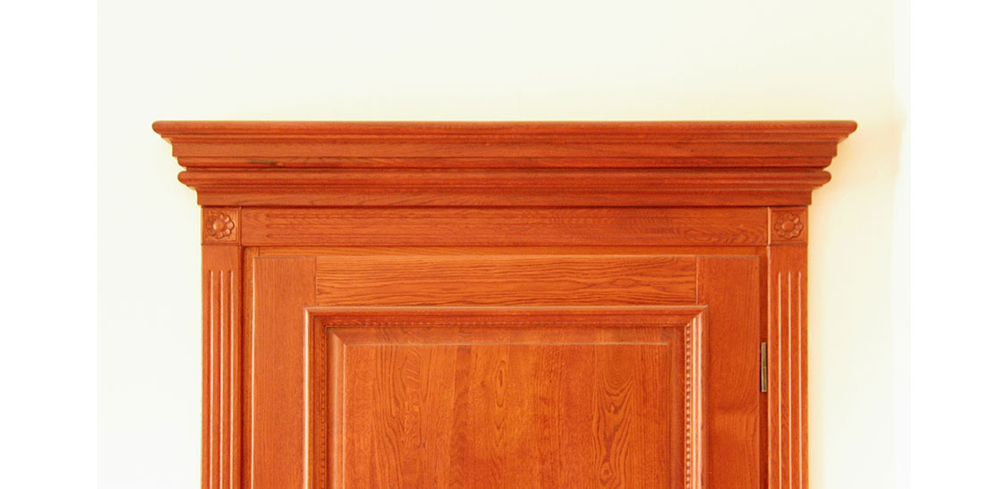 Detal - drewniane drzwi wewnętrzne na wymiar.